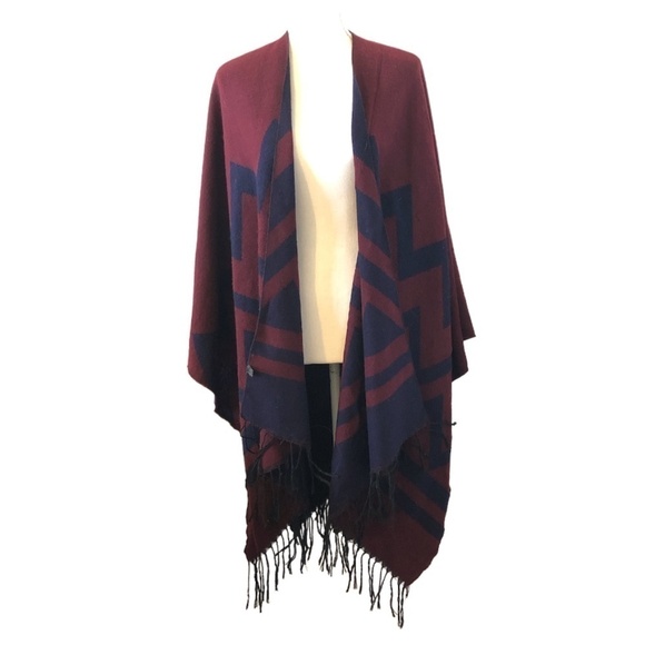 RAJ Poncho Wrap Women's Size O/S Burgundy Navy Chevron Ruana Open Front Western - Picture 1 of 8